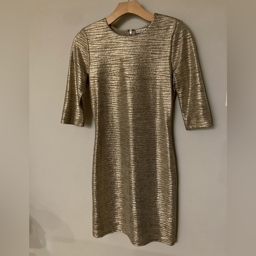 Alice + Olivia Delora Metallic